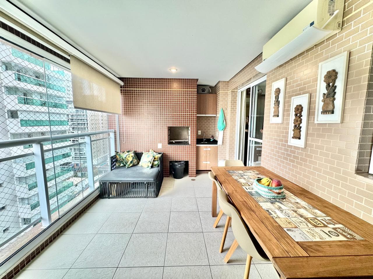 Apartamento 88m2, 3 dorm (suite), varanda gourmet  e lazer completo - R$ 1.150.000,00 Pompéia - Santos /SP